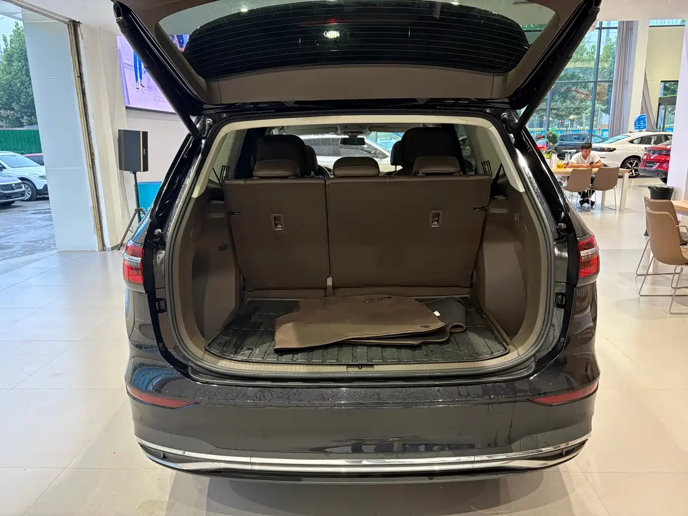 Volkswagen Viloran 2025 2024 380TSI Executive Edition