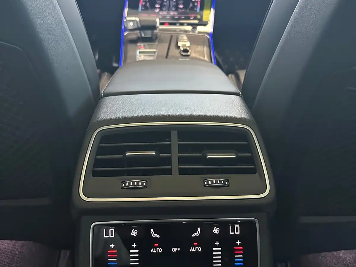 Audi A6L 2026 2026 Model Year 45 TFSI quattro Premium Dynamic