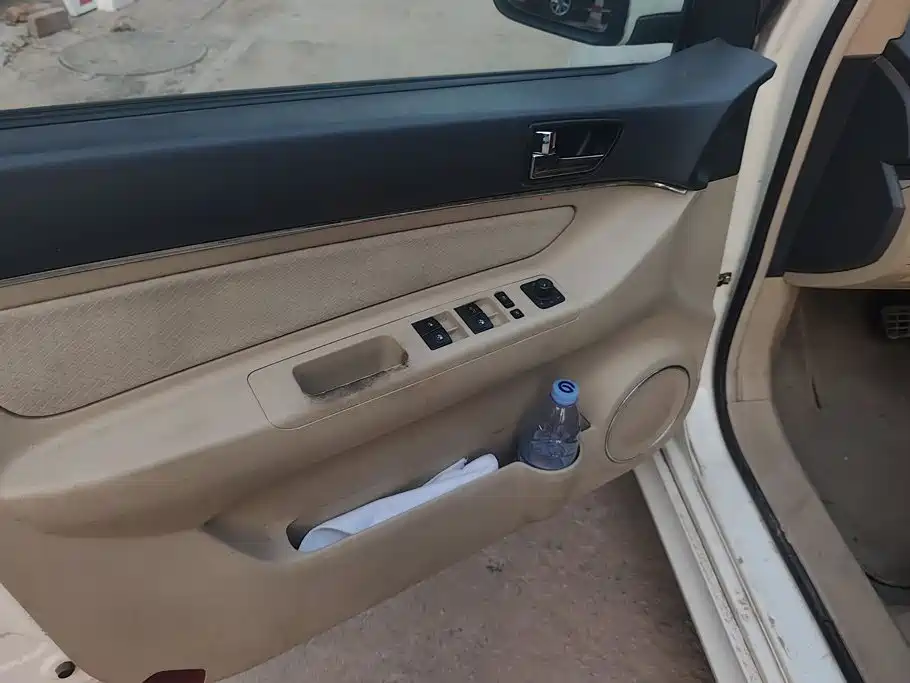 BAIC E-Series 2012 2012 Hatchback 1.5L Automatic Leshang Edition