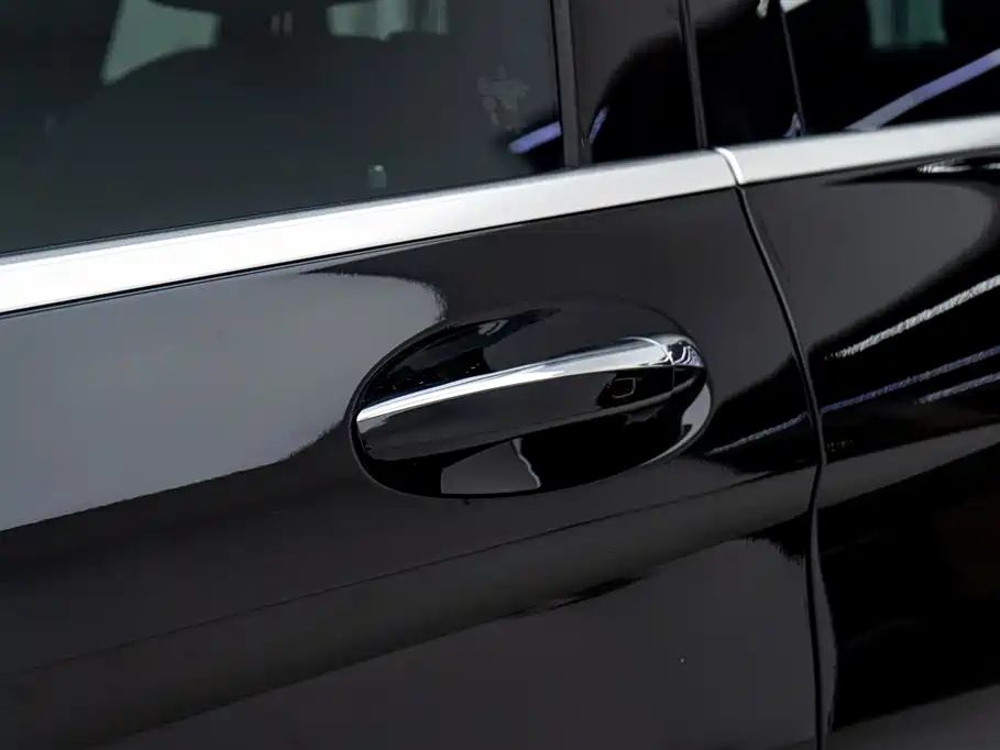 Mercedes-Benz GLC 2022 Facelift GLC 260 L 4MATIC Luxury Model фото 13