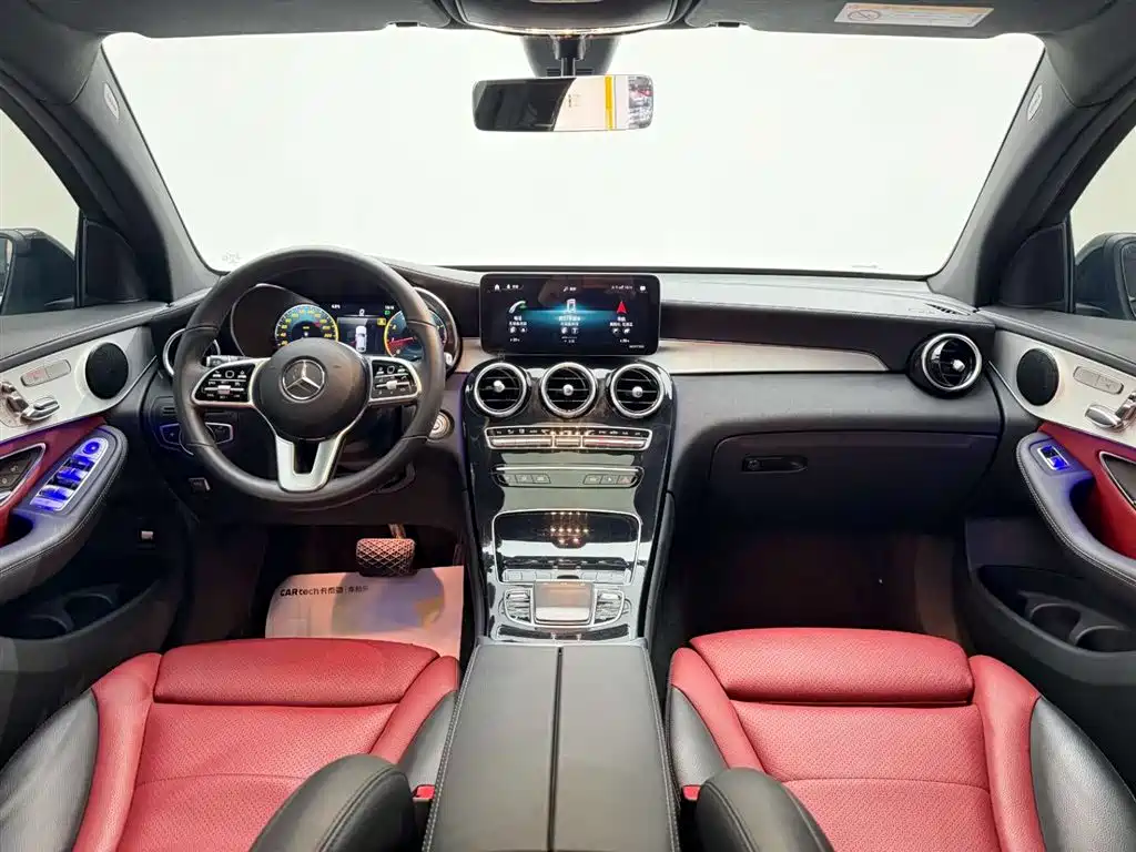 Mercedes-Benz GLC Coupe 2021 GLC 260 4MATIC Coupe SUV фото 25
