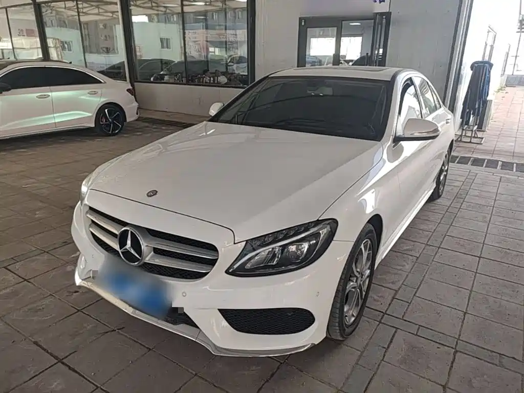 Mercedes-Benz C-Class 2015 Facelift C 180 L Sport