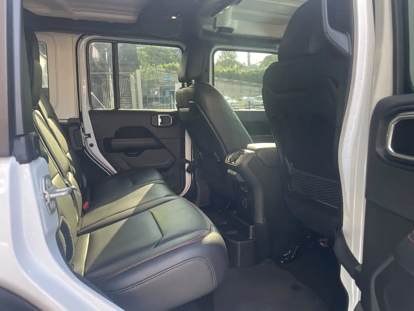 Jeep Wrangler 2026 2024 2.0T Rubicon 4-door