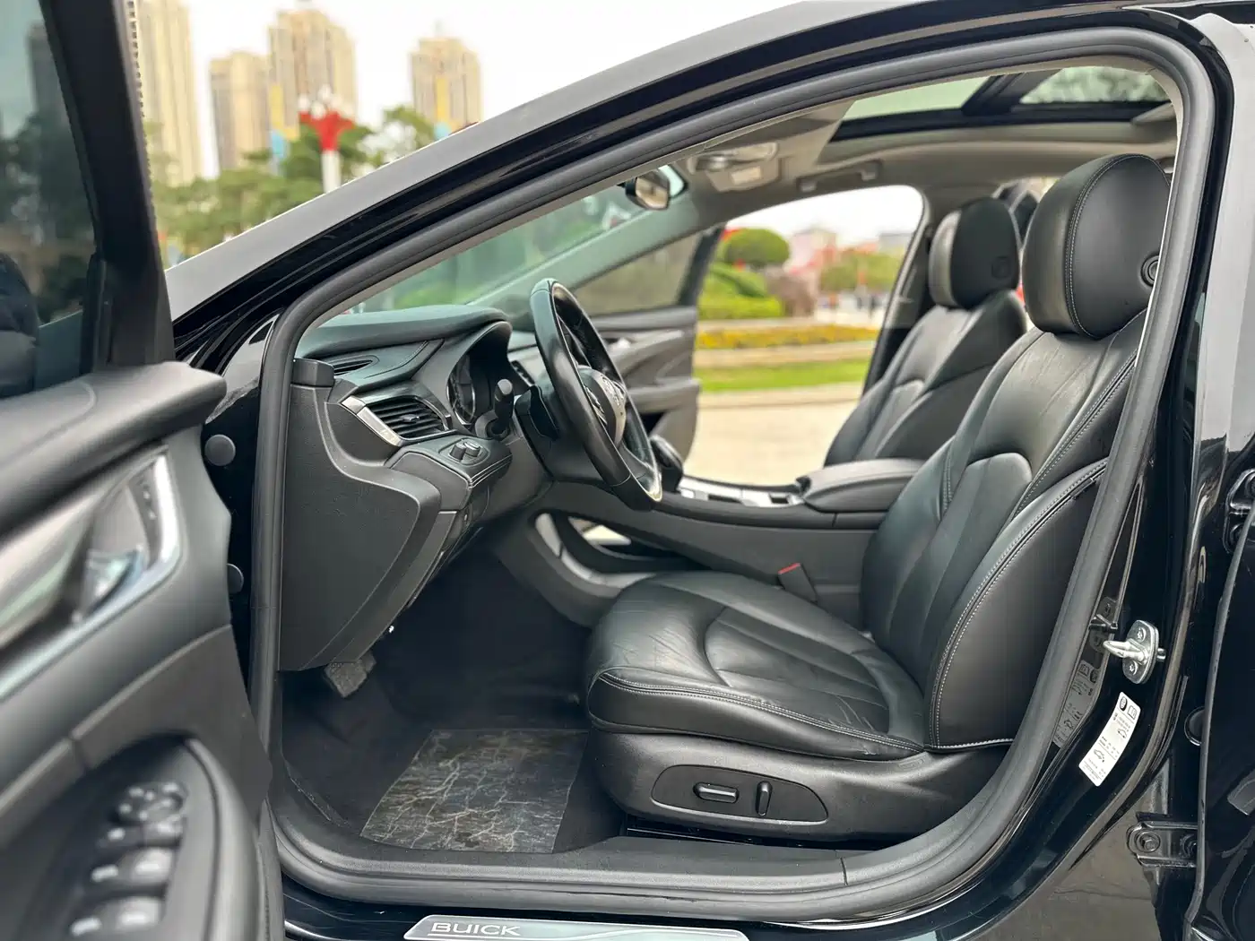Buick LaCrosse 2021 652T Luxury Edition фото 10