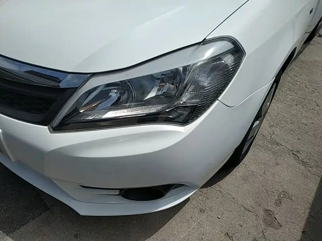 Фото 24 - BYD F3