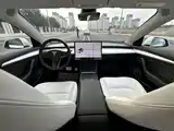 Фото 6 - Tesla Model 3