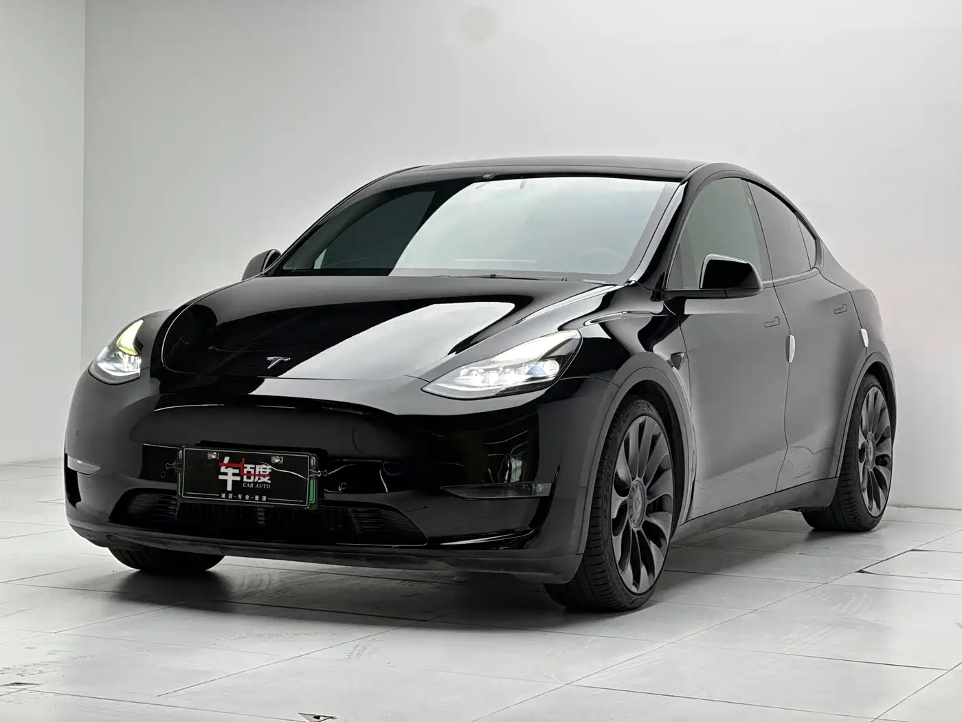 Tesla Model Y 2021