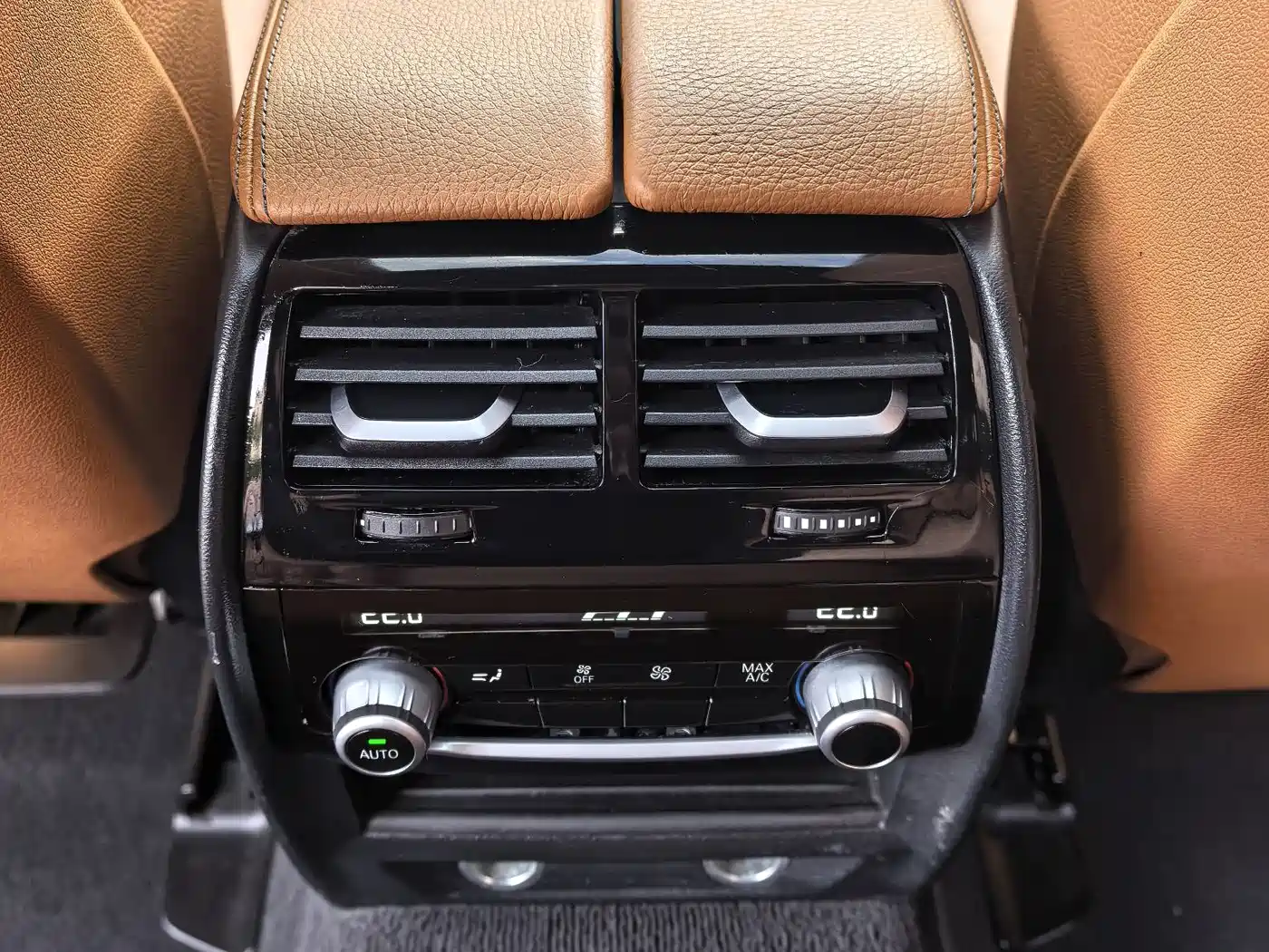 BMW 5 Series 2018 530Li Premium M Sport Package фото 12