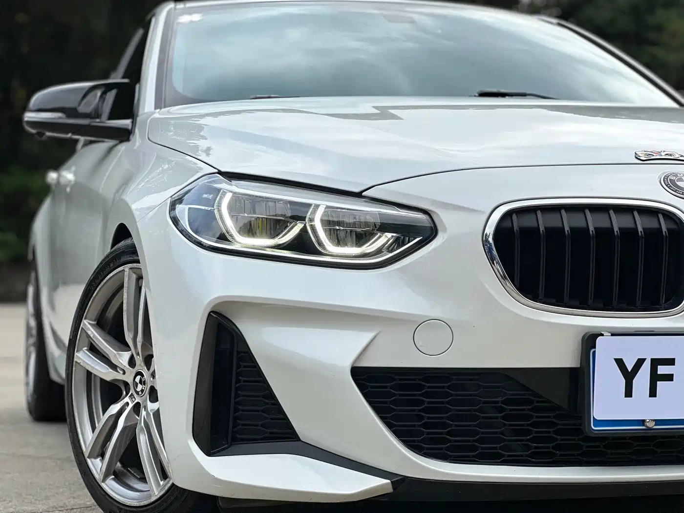BMW 1 Series 2019 120i Leading M Sport Package фото 4
