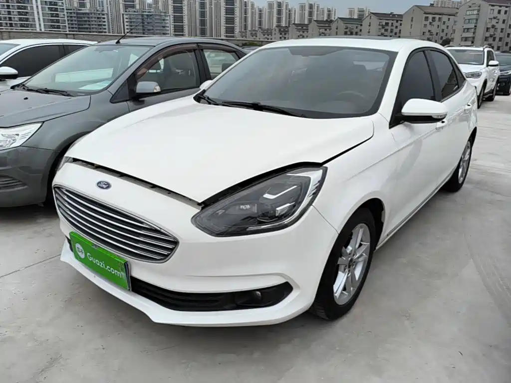 Ford Escort 2019 — пригон из Китая