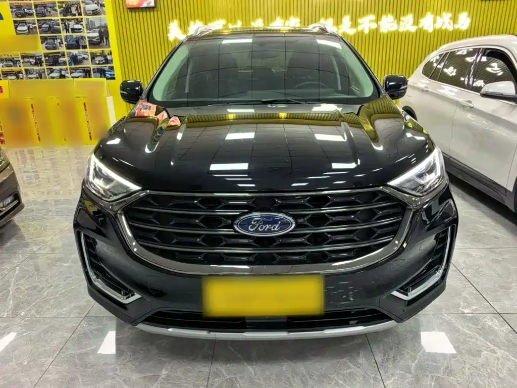 Фото 3 - Ford Edge