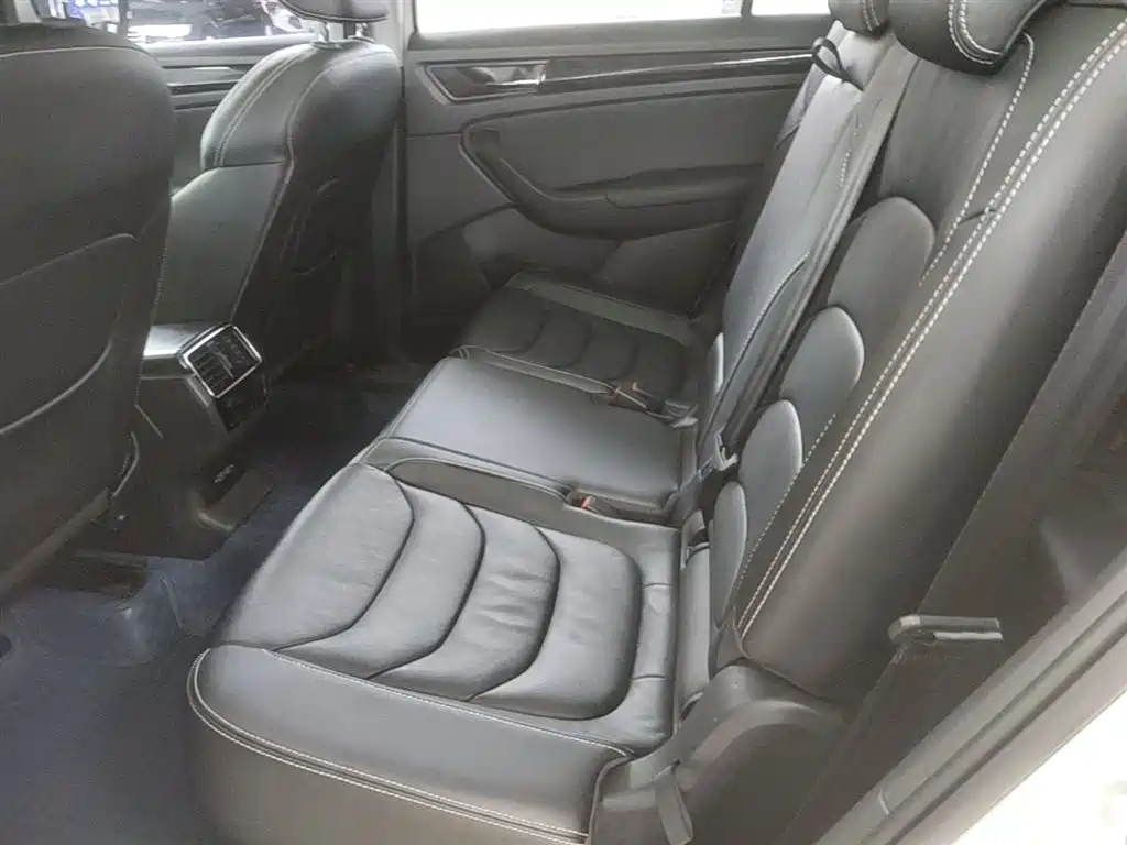 Škoda Kodiaq 2018 Facelift TSI330 7-seat 2WD Luxury Tech Edition фото 17