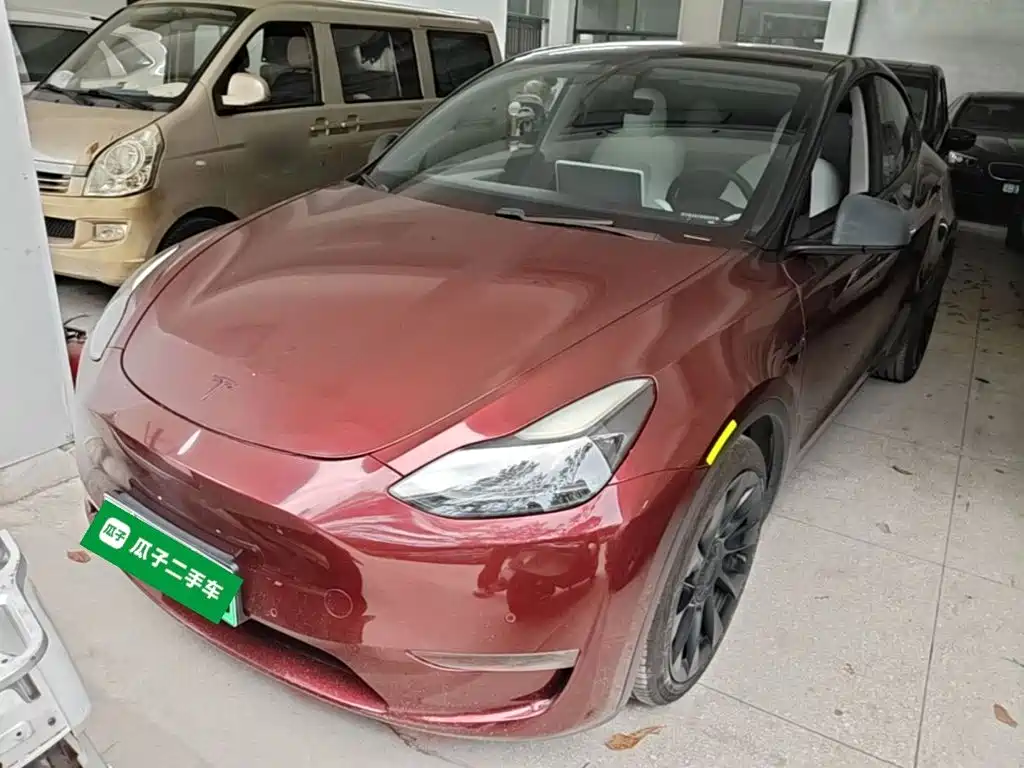 Tesla Model Y 2021