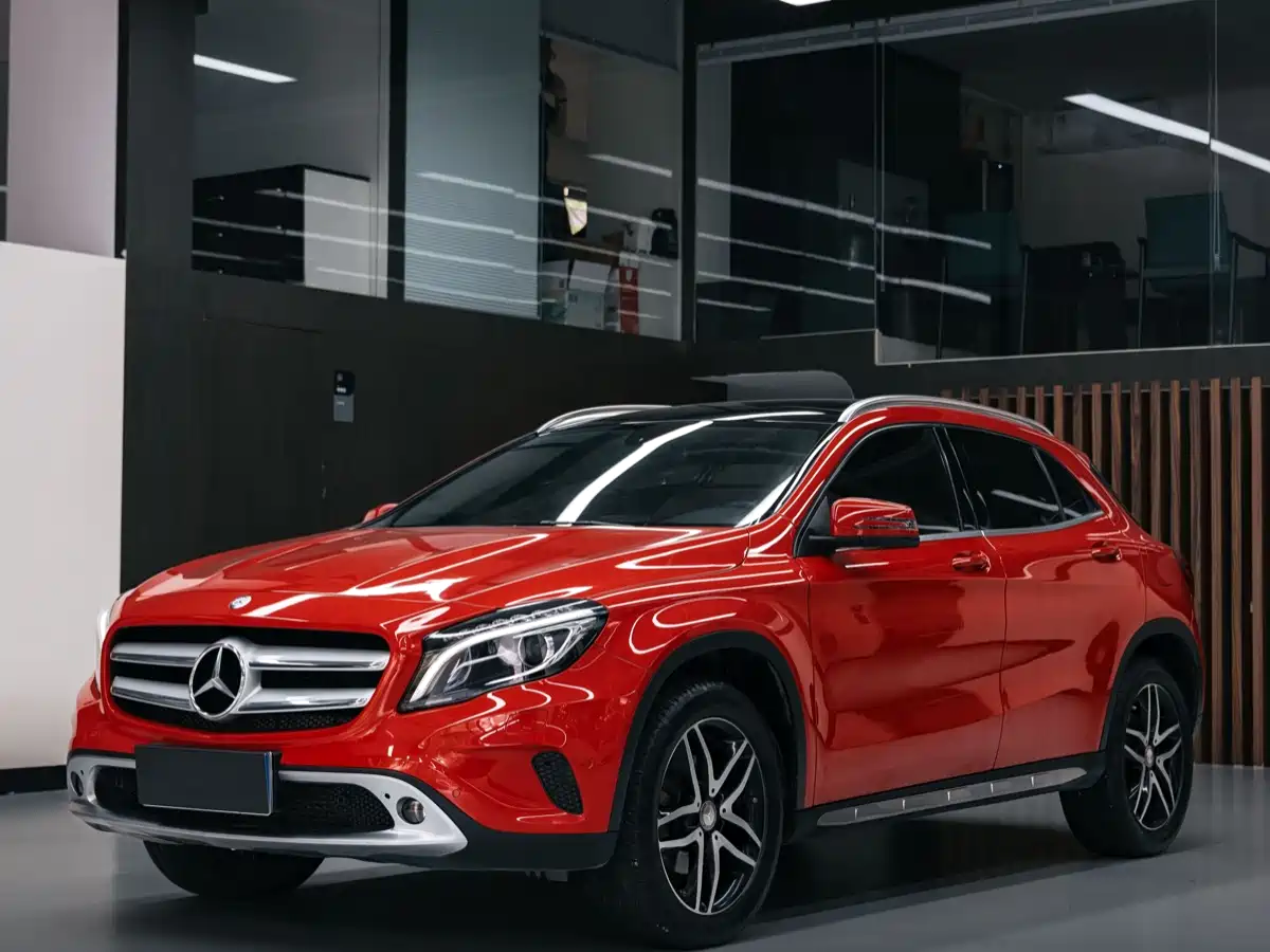 Mercedes-Benz GLA 2015 GLA 220 4MATIC Fashion Edition