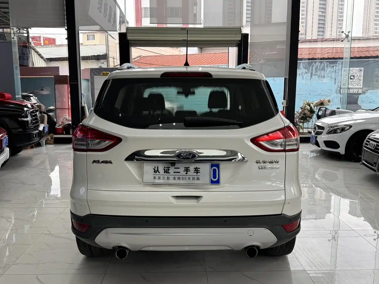Фото 2 - Ford Kuga