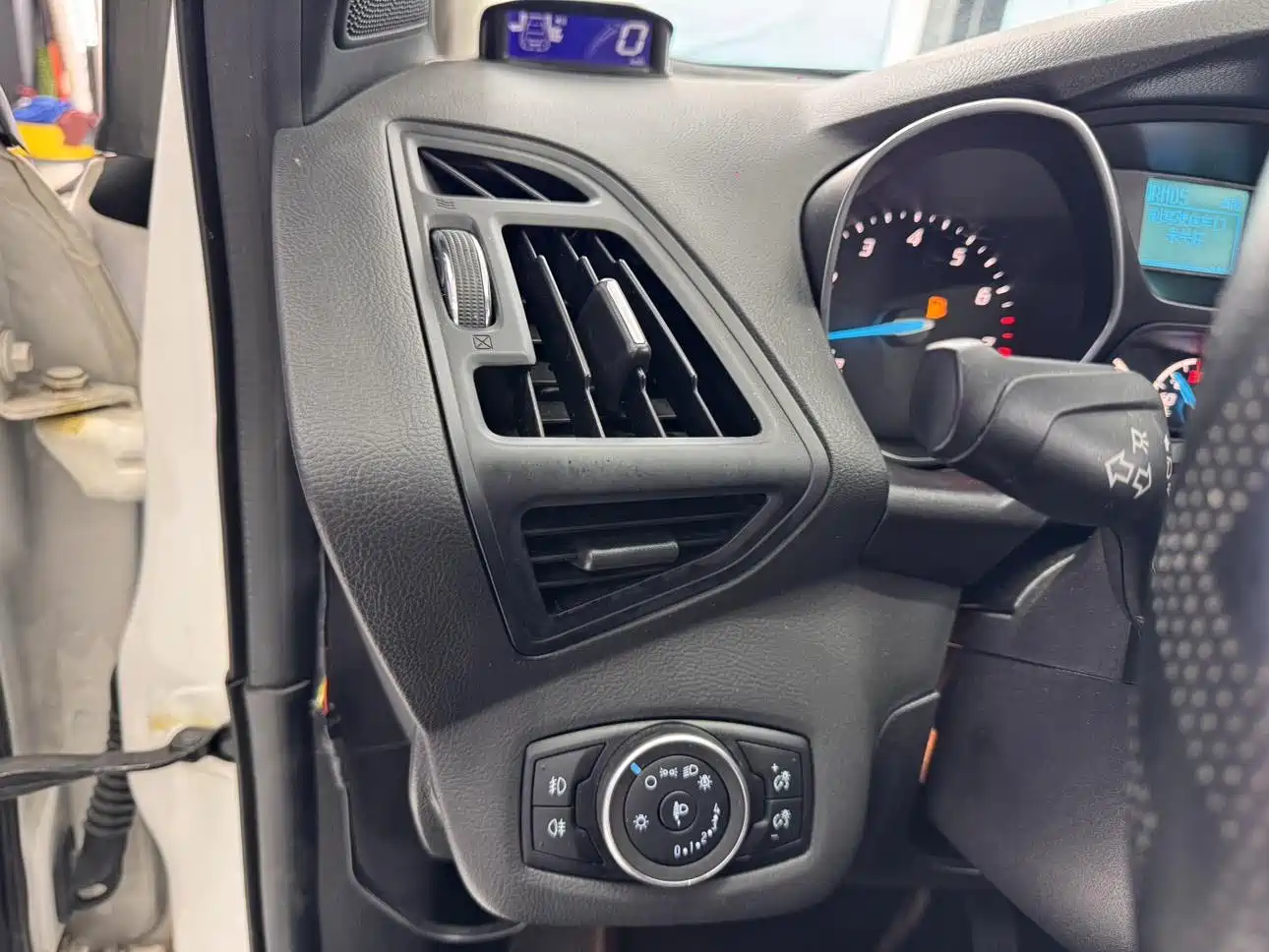Фото 24 - Ford Kuga