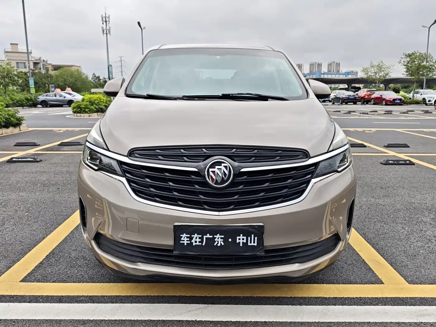 Buick GL8 2022 Land Business Class 652T Comfort фото 2