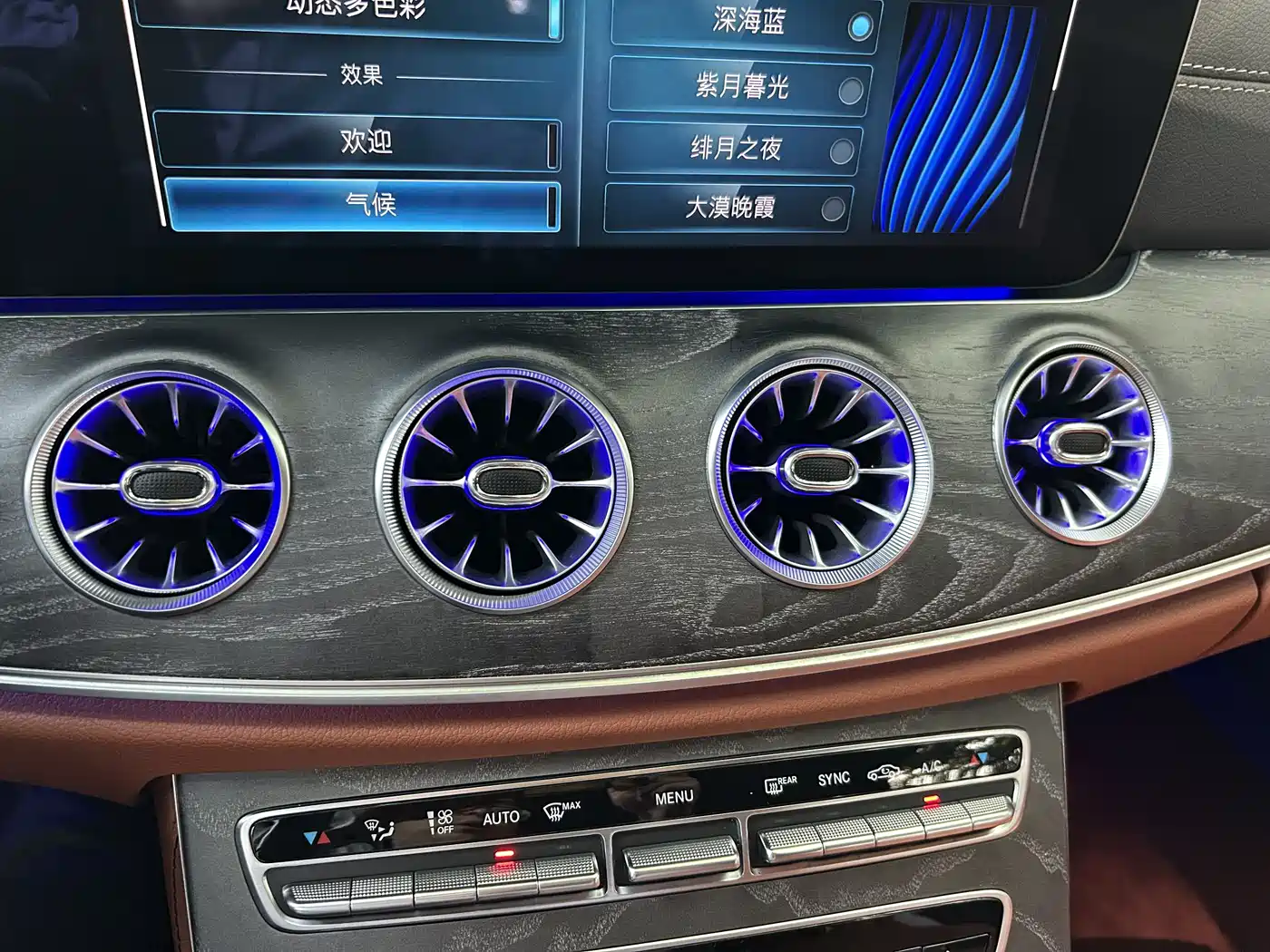 MERCEDES-BENZ CLS