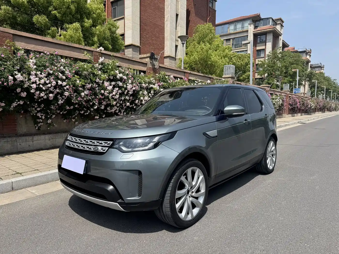 Land Rover Discovery 2017 3.0 SC V6 Launch Limited Edition