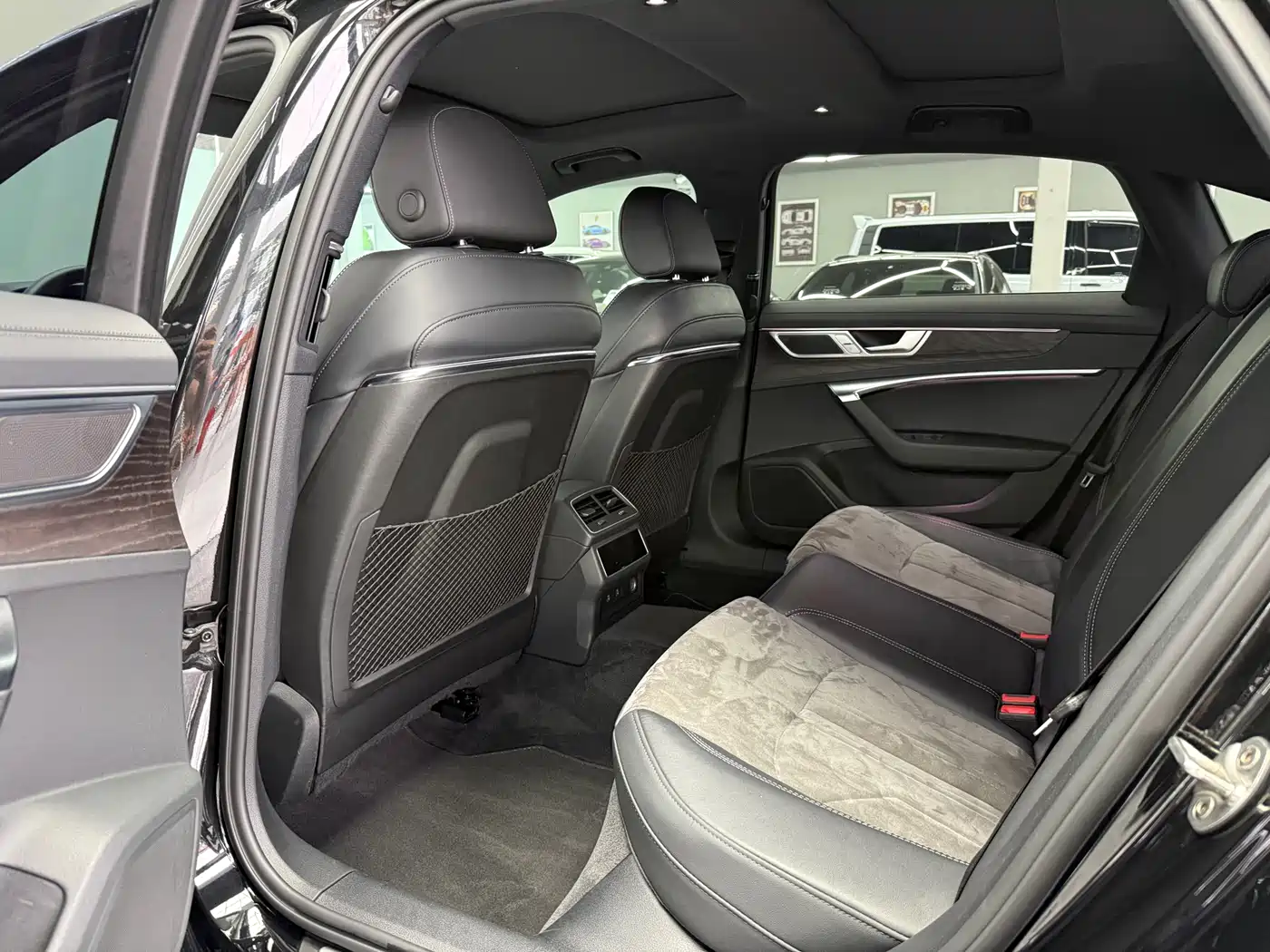 Audi A6L 2023 45 TFSI quattro Premium Dynamic фото 8