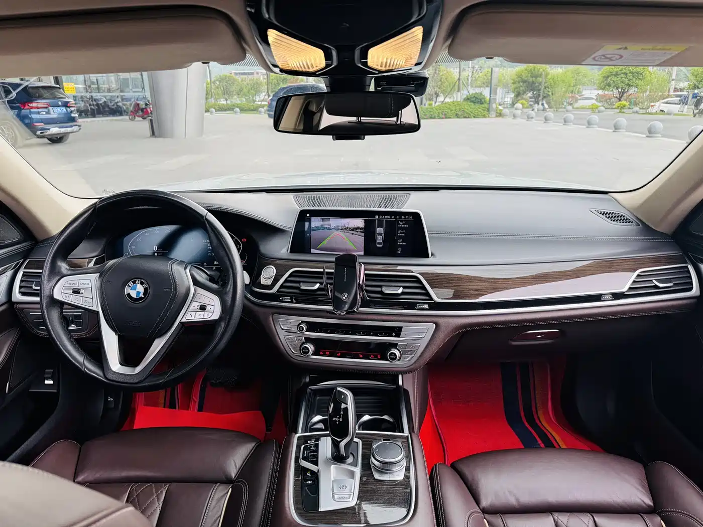 BMW 7 Series 2021 Model 730Li Luxury Package фото 23