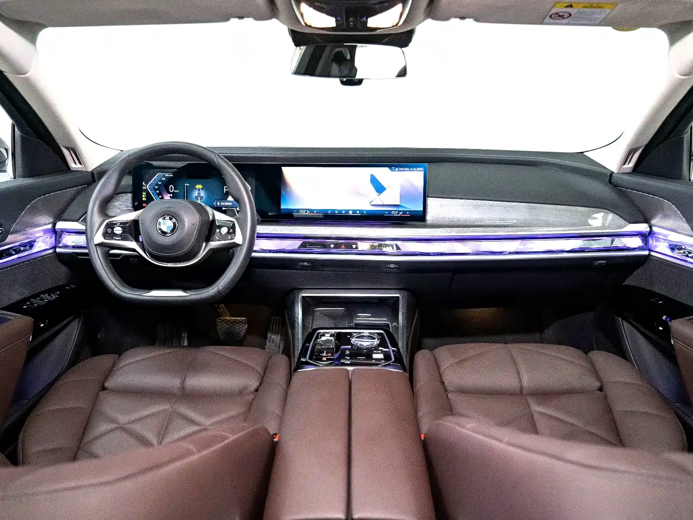 BMW 7 Series 2023 Model 740Li Leading Luxury Package фото 5