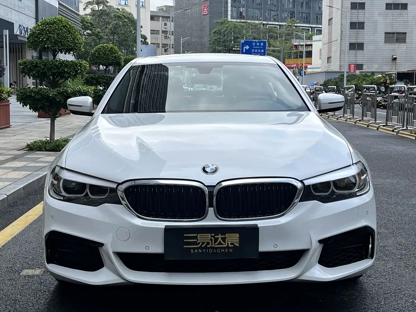 BMW 5 Series 2019 Facelift 530Li Leading M Sport Package фото 2