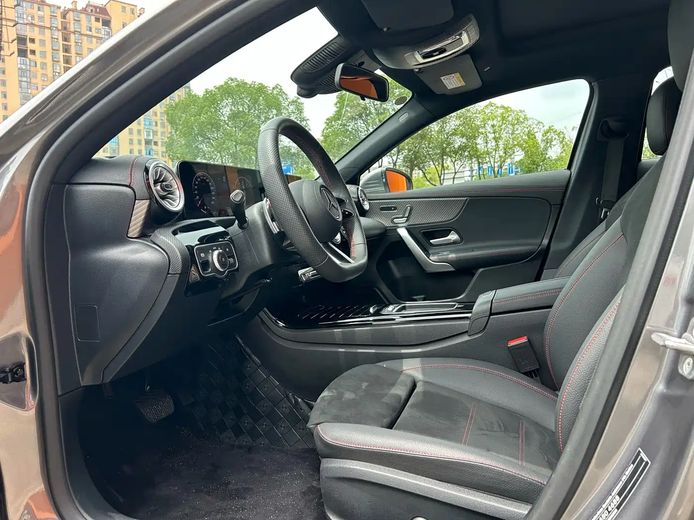 MERCEDES-BENZ CLASS A