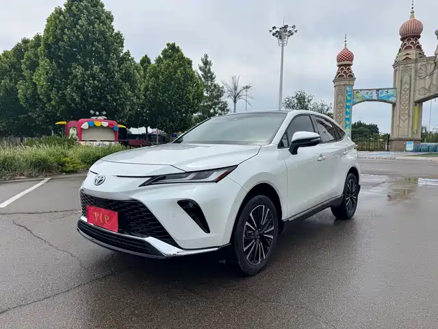 Toyota Venza 2.0L CVT, полный привод, Максимум