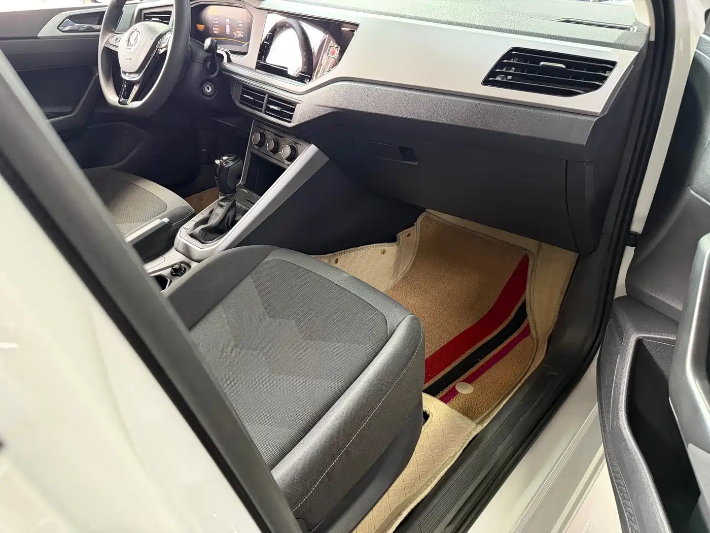 Volkswagen Polo 2023 2023 Facelift Plus 1.5L Automatic Panorama Enjoyment Edition