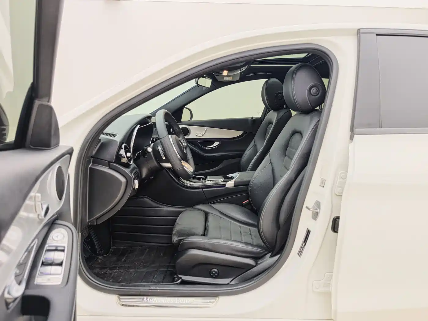 Mercedes-Benz C-Class 2020 Facelift C 260 Sport Version фото 6
