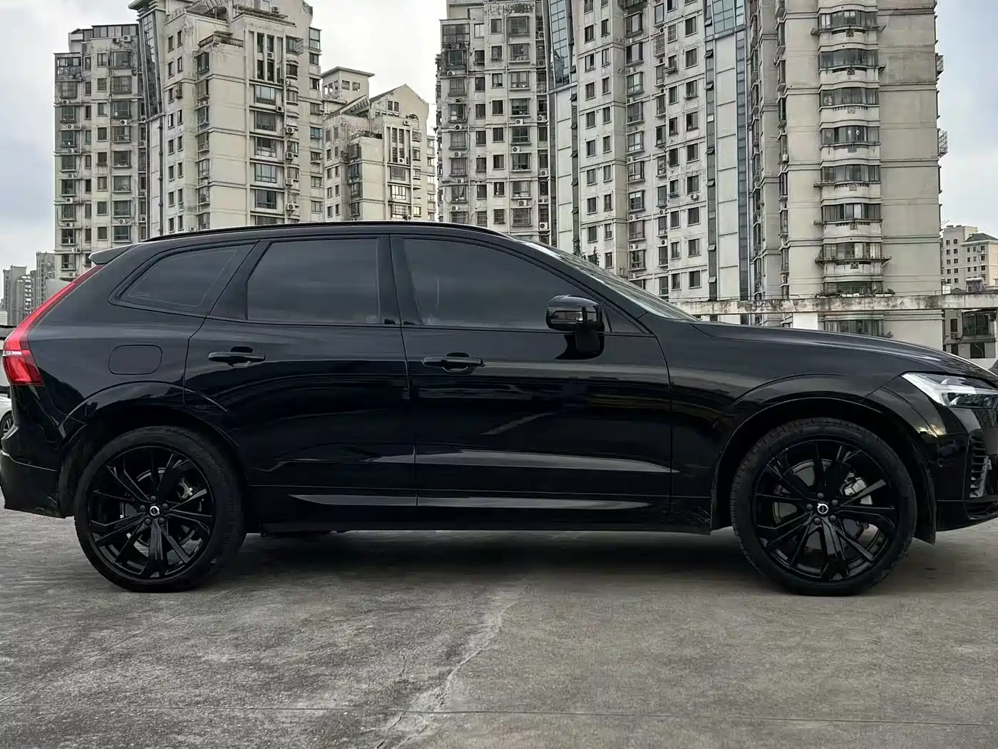 Volvo XC60 Plug-in Hybrid 2024 2024 T8 PHEV Long Range AWD Polar Night Edition