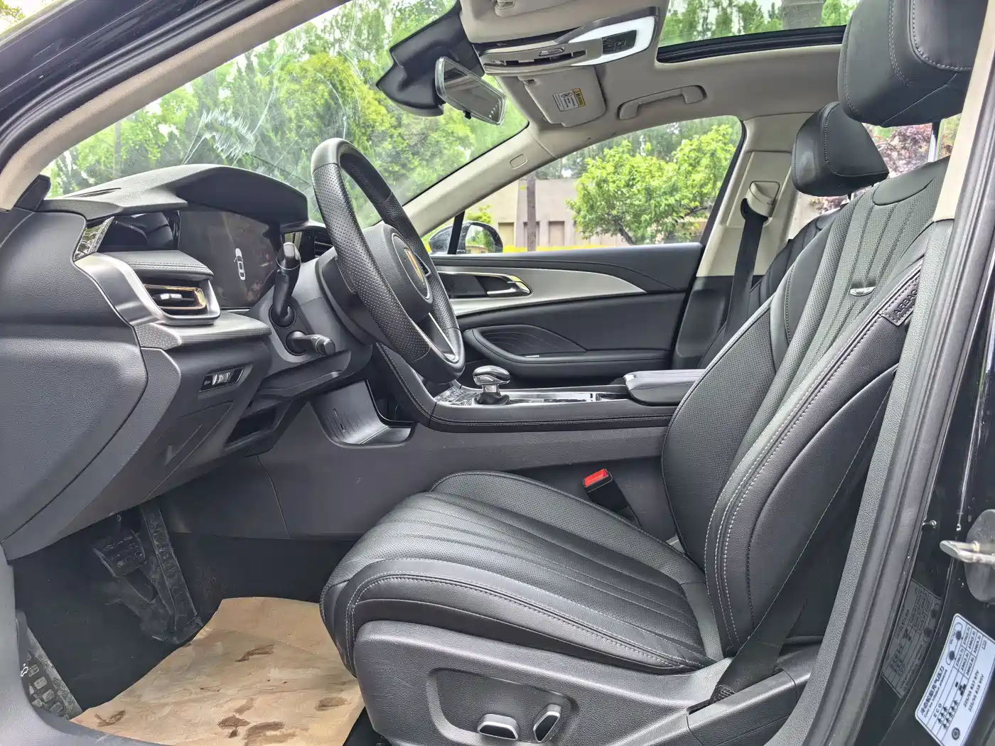 Hongqi H5 2024 1.5T DCT Smart Connect Flag Rhythm Edition фото 18
