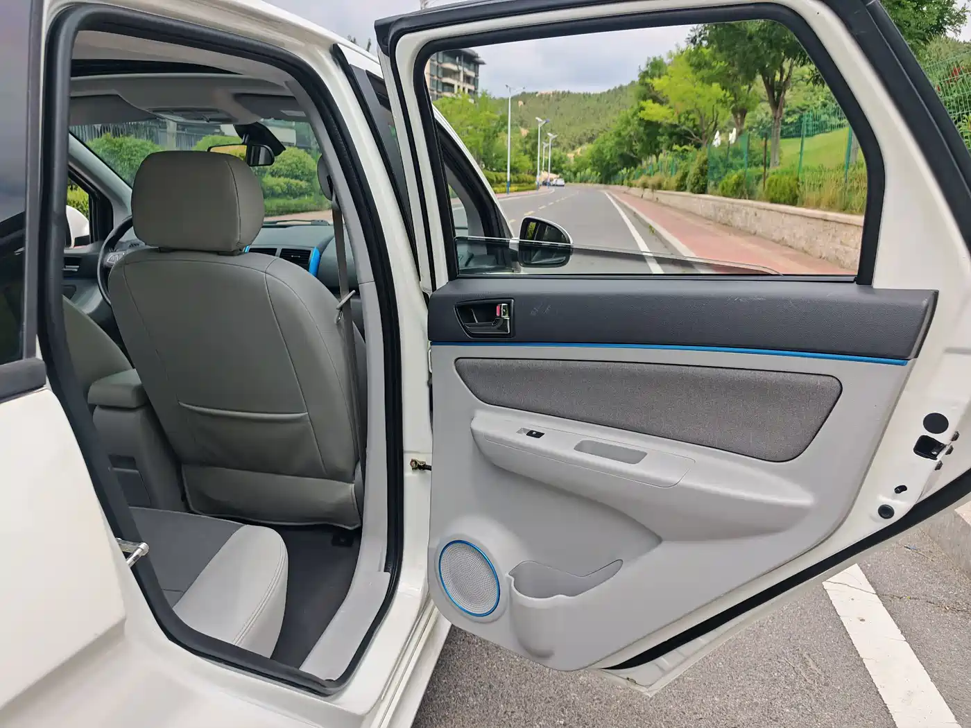 BAIC New Energy EV 2015 2015 EV160 Elegant Edition