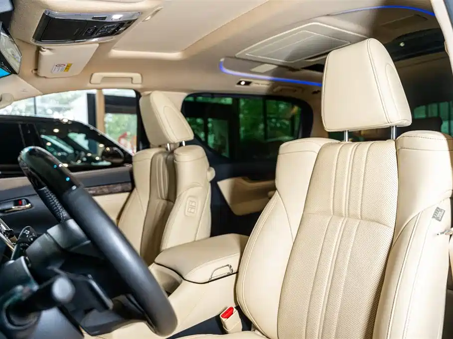 Toyota Vellfire 2023 Crown Hybrid 2.5L HV Premium фото 9