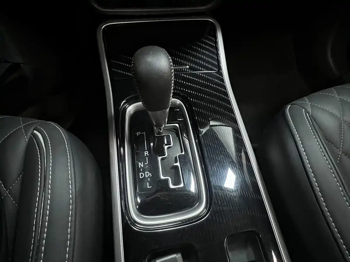 Mitsubishi Outlander 2021 2.0L FWD Comfort Edition 5-seater фото 21