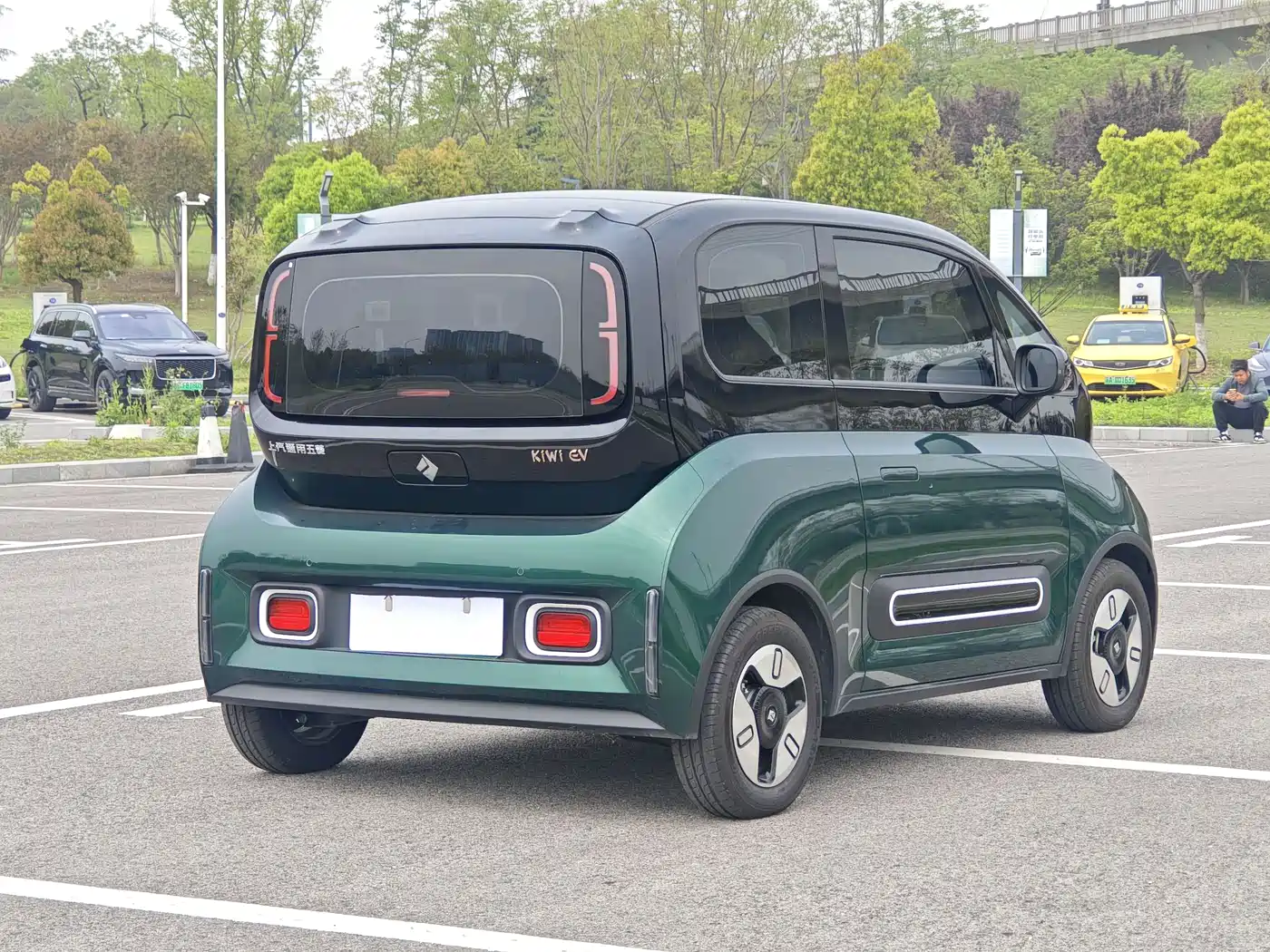 BAOJUN KIWI EV