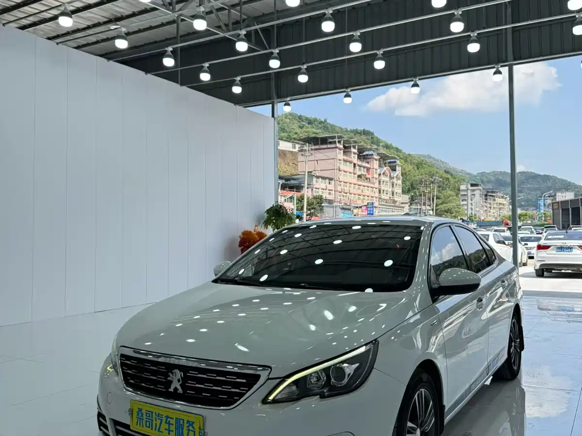 Peugeot 308 2016 230THP Manual Fashion фото 3