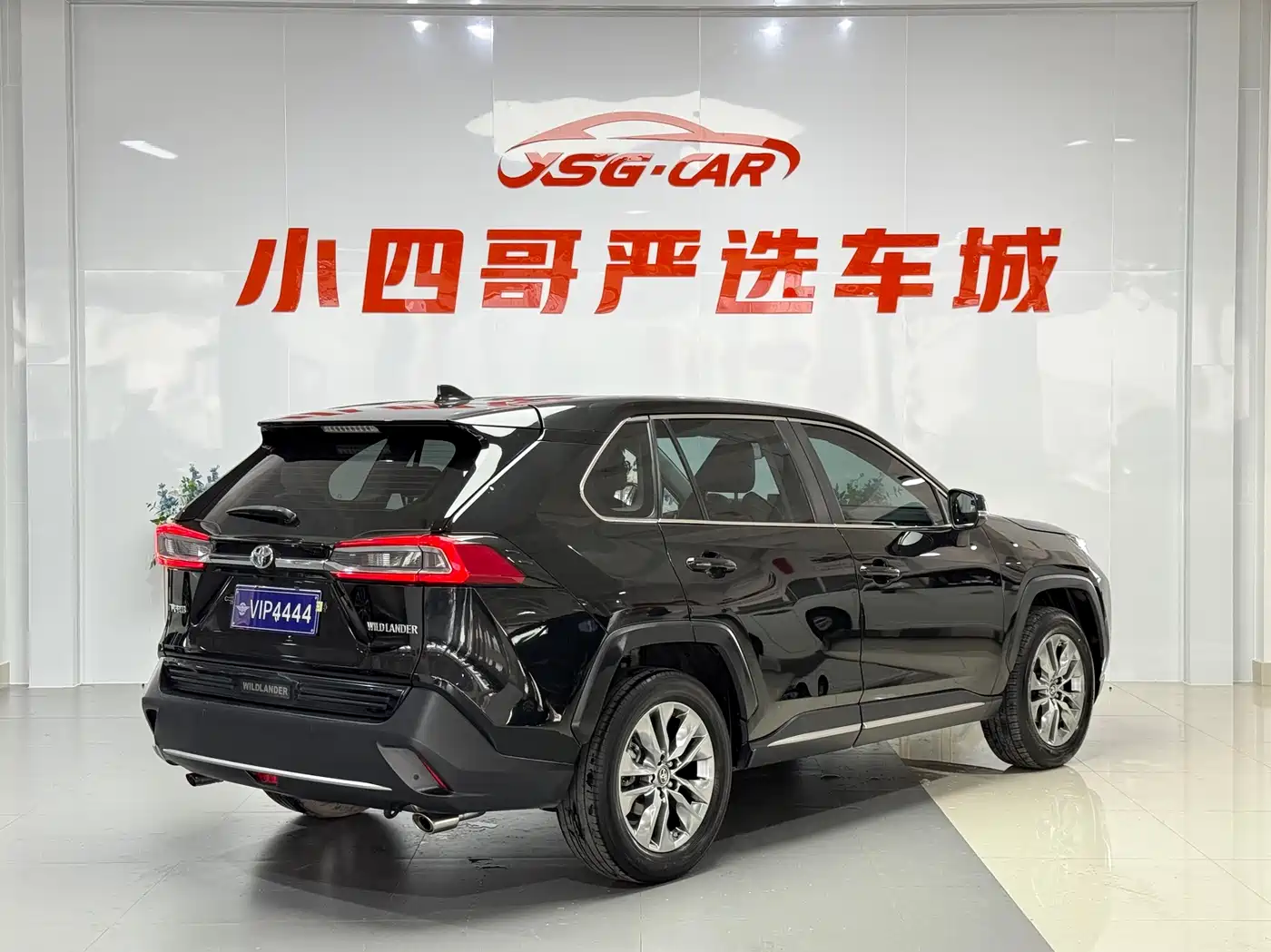 Toyota Wildlander 2022 2.0L CVT FWD Luxury PLUS Edition фото 6