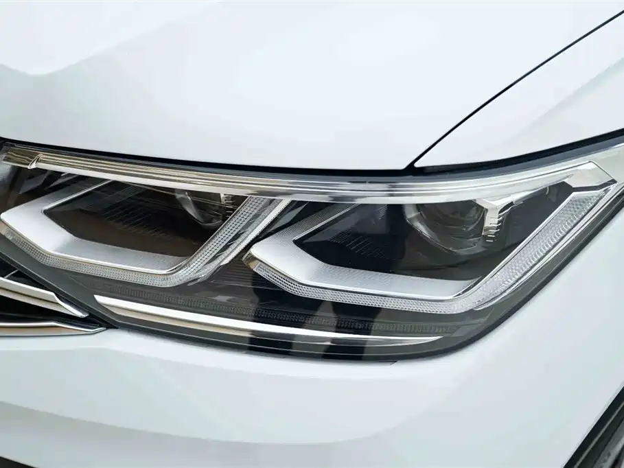 Volkswagen Tiguan L 2023 Facelift 380TSI Automatic 4WD R-Line Flagship Edition 7-Seater фото 14