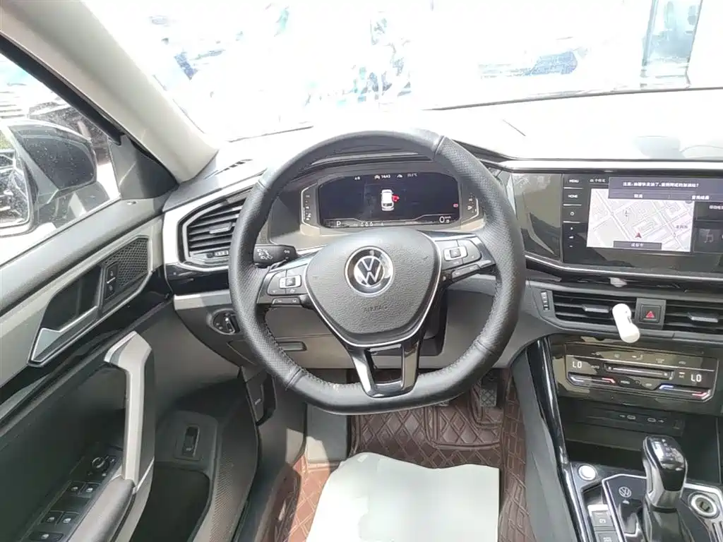 Volkswagen Tayron 2022 330TSI 2WD Luxury Smart Connect Edition фото 11