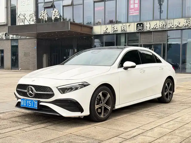 Mercedes-Benz A-Class 2023 A 200 L Fashion