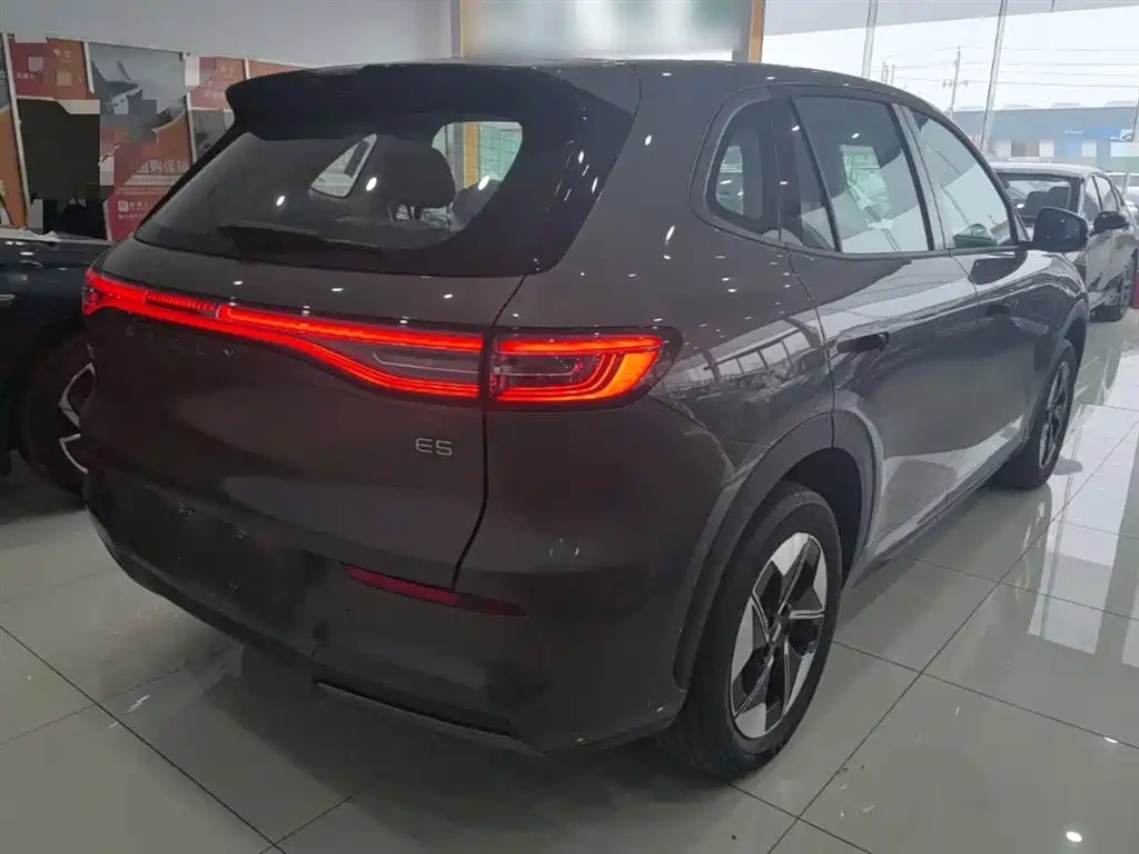 Geely Galaxy Galaxy E5 2026 530km Voyager Edition фото 7