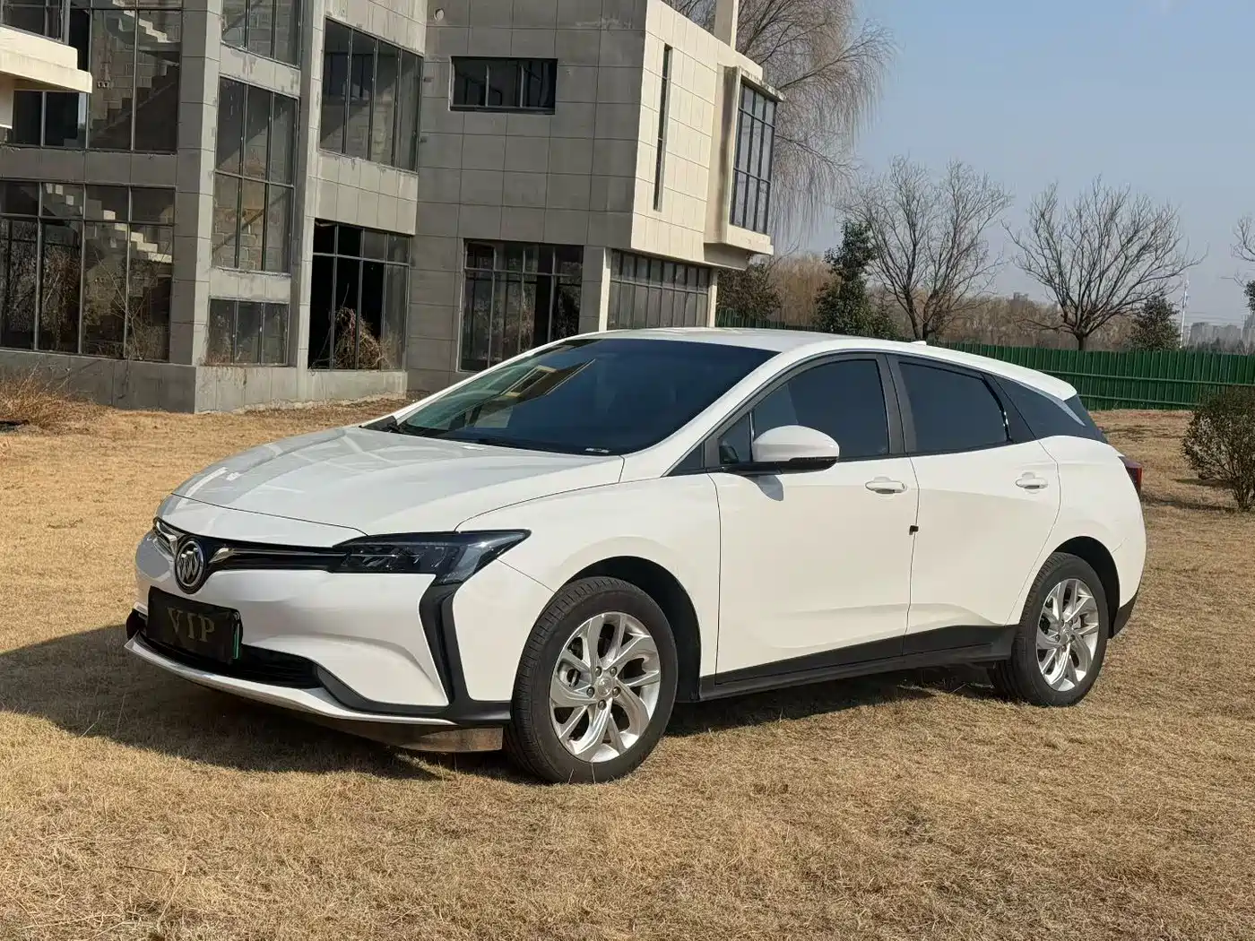 BUICK SLIGHTLY BLUE 6