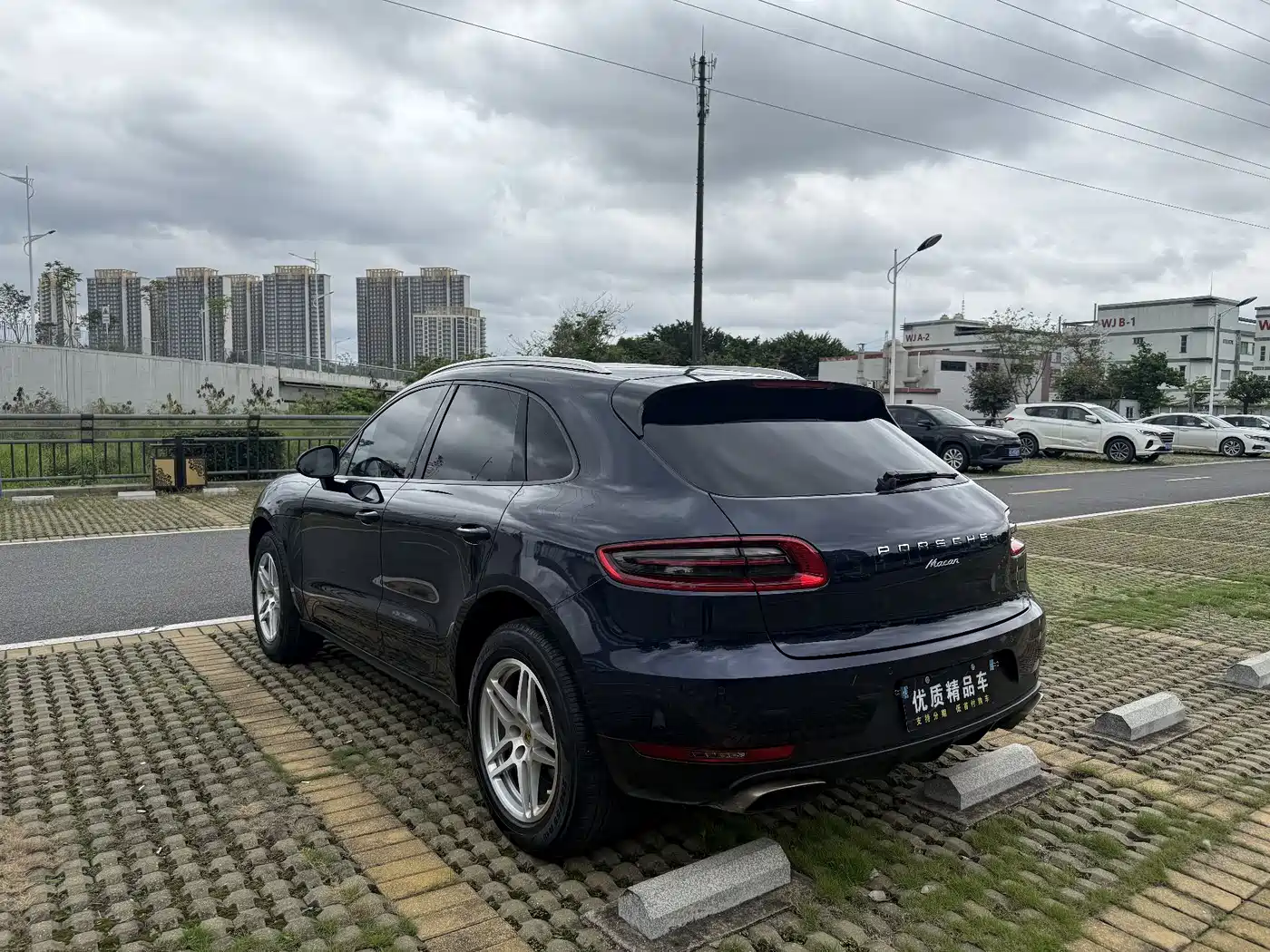 Porsche Macan 2017 Macan 2.0T фото 6