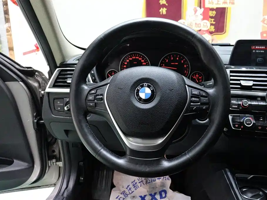 BMW 3 Series 2018 320Li Fashion Style фото 15
