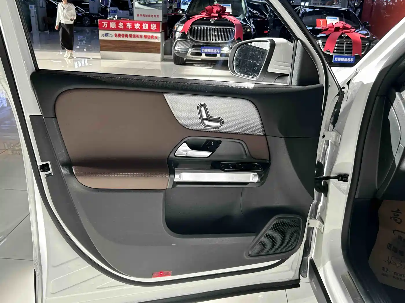 Mercedes-Benz GLB 2023 Facelift GLB 200 Dynamic фото 11