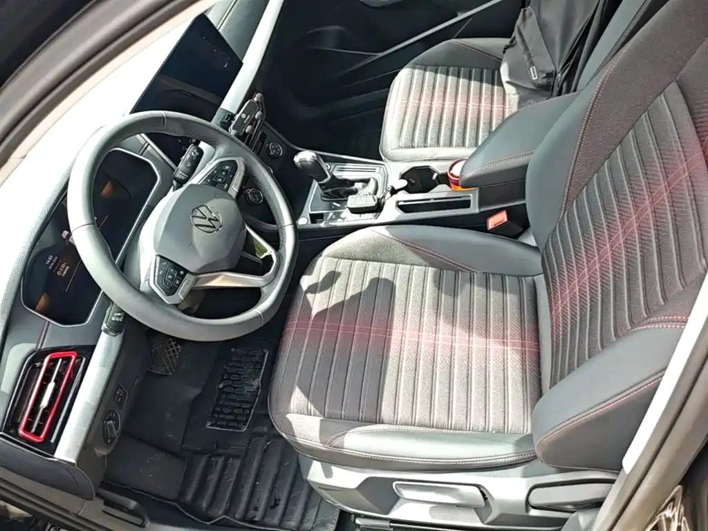 Volkswagen Lavida 2024 Model 300TSI DSG Starlight Full Comfort Edition фото 16
