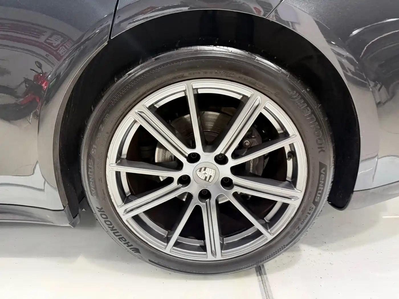 Photo 20 - Porsche Panamera