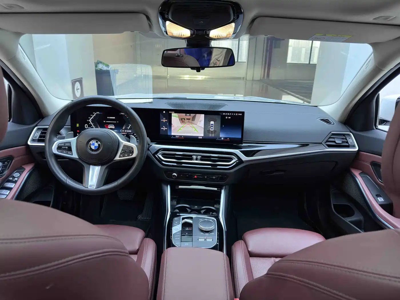 BMW 3 Series 2023 320Li M Sport Package фото 21